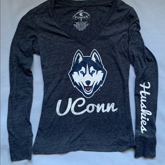 Tops - UCONN Huskies long sleeve